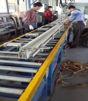 Manual busbar assembly machine accessory installation workstation
