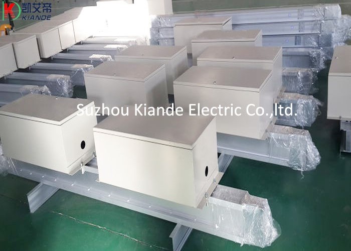 Modular plug-in busbar tap off box with anti-drop locking mechanism for rapid deployment