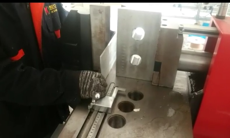 busbar-bending-machine.jpg